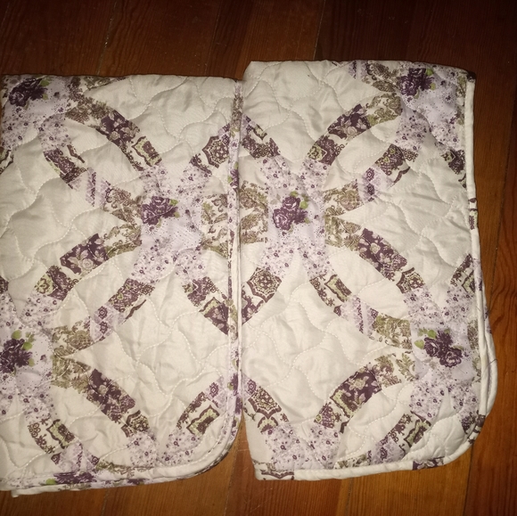 Two pillow cases - Picture 4 of 4